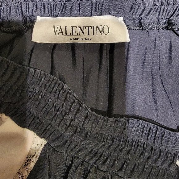 VALENTINO black and white accordion pleated skirt, Women's size XS - Picture 5 of 7